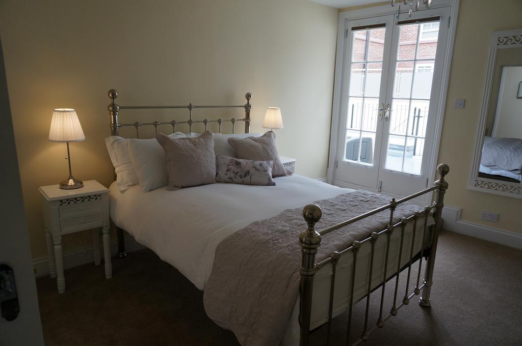No. 23 At The Moorings, Chester
